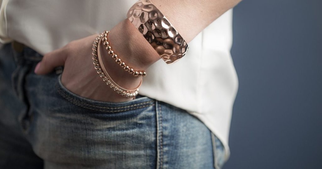 Tips On Wearing Bangle Bracelets Fb